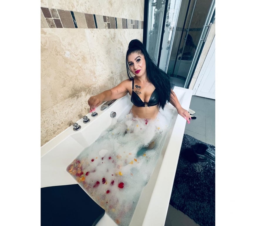 Escorts South West London Colliers Wood - South West London - Photos for New Girl SARA❤️BEST SERVICE😜OWO😍 Party Girl😁
