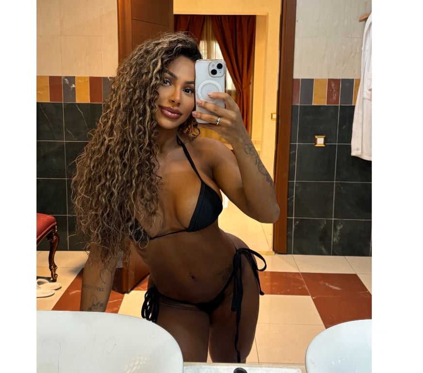 Escorts Cardiff Cardiff City Centre - Cardiff - Photos for Juliana 🇧🇷 Brazilian 📸 ✨ New in Cardiff