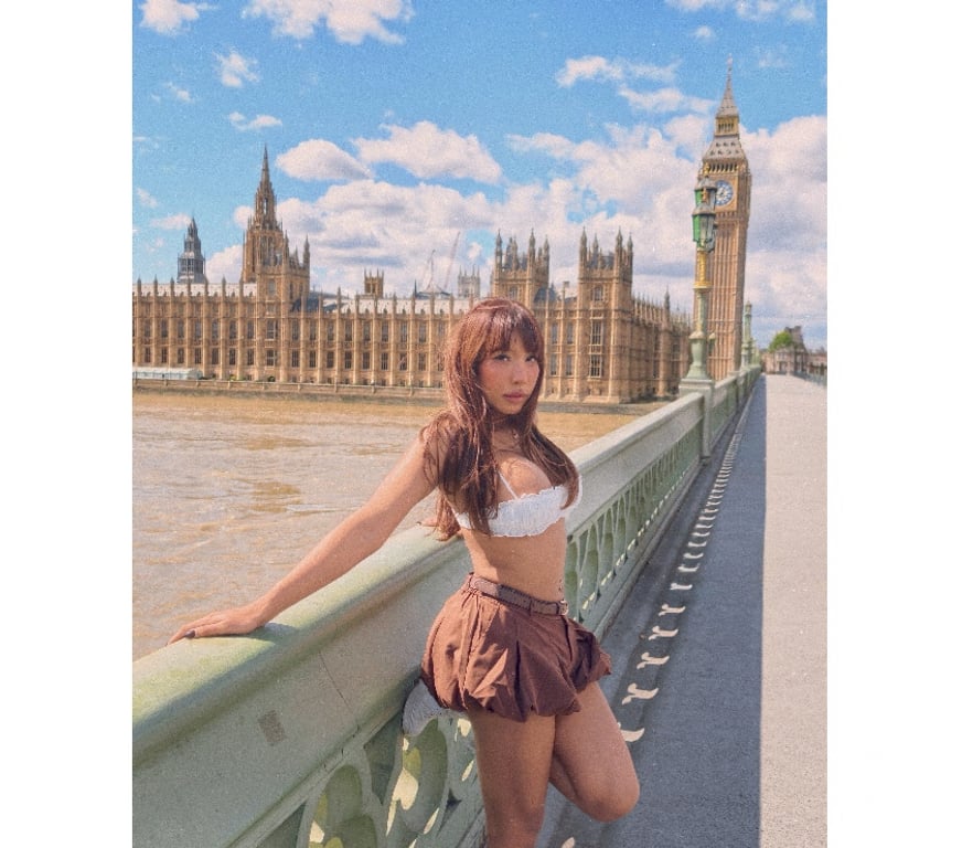 Trans Escorts Merseyside Liverpool - Photos for New In Town. Your Ultimate Trans Girlfriend Experience.