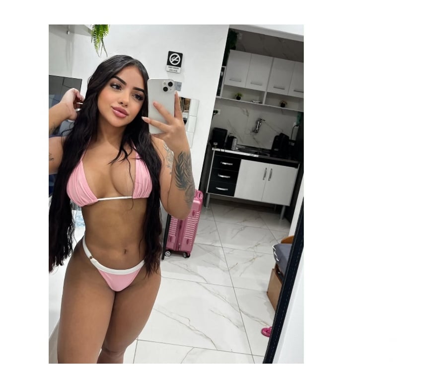 Escorts Bedfordshire Bedford - Photos for LOUISE NEW IN TOWN 🤤❤️‍🔥🥰