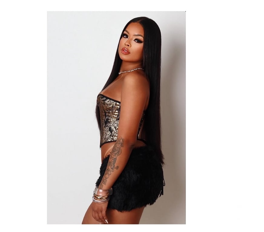 Escorts Bedfordshire Bedford - Photos for LOUISE NEW IN TOWN 🤤❤️‍🔥🥰