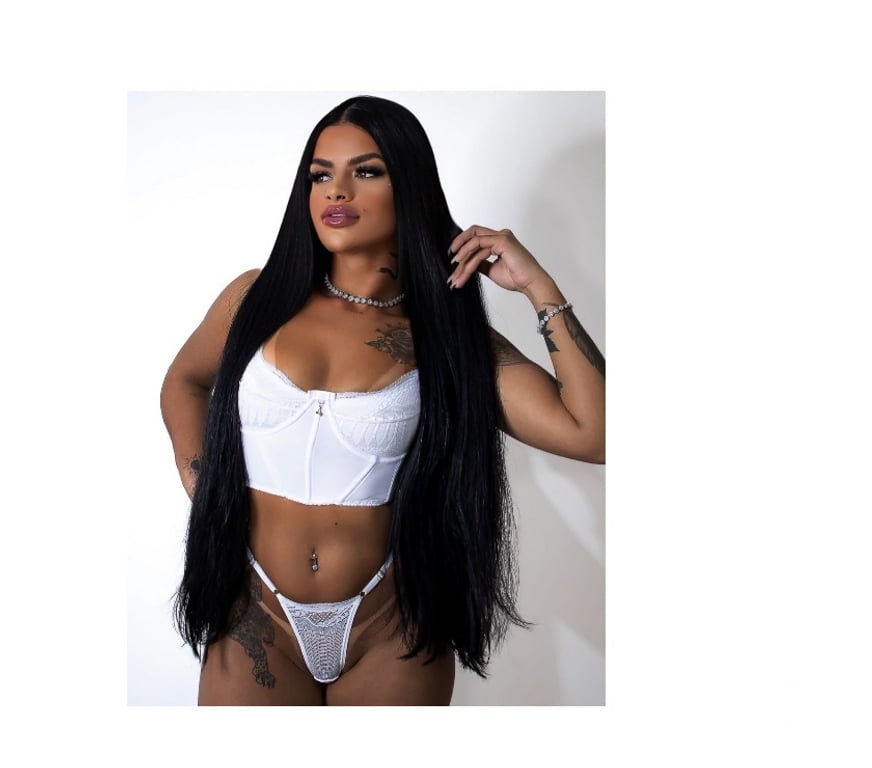 Escorts Bedfordshire Bedford - Photos for LOUISE NEW IN TOWN 🤤❤️‍🔥🥰