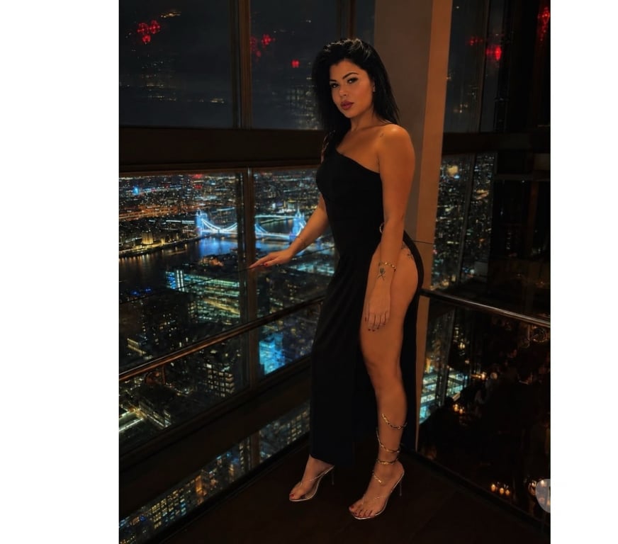 Escorts Hertfordshire Three Rivers - Photos for Sweet Jollie party Girl🍑❤️💋and massage B2B tantric