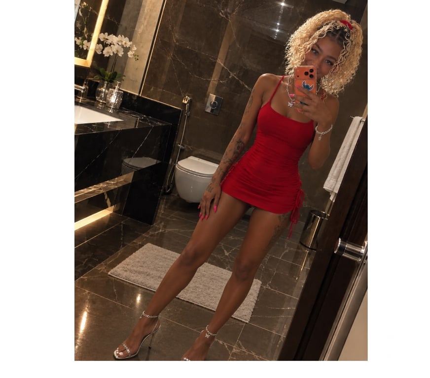 Escorts Central London Westminster - Central London - Photos for 🇧🇷 Mel 🍯 I love the last few days of the party 🥰