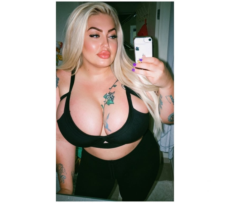 Escorts Suffolk Babergh - Photos for Curvy Maggie this week Ipswich 😍😍
