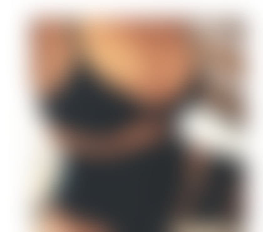 Escorts Hampshire Rushmoor - Photos for Massage And Strap-on