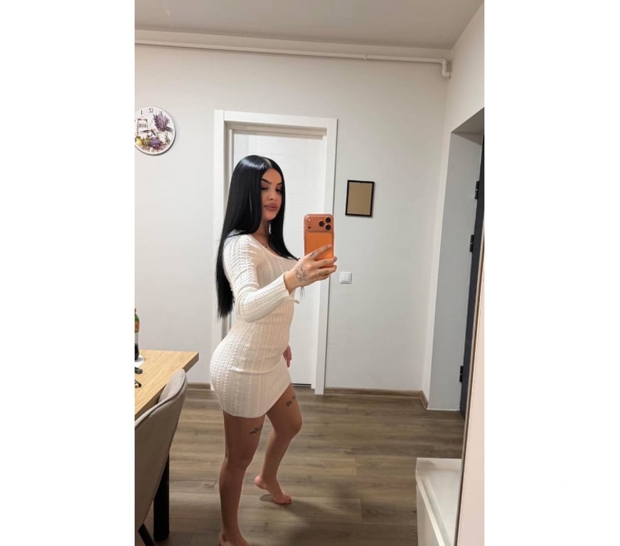 Escorts East London Redbridge - Photos for Amalia Just Arrived👄Party Girl Owo included 🔥