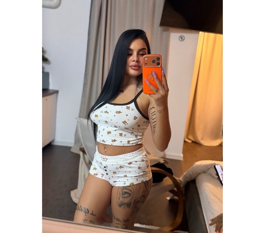 Escorts East London Redbridge - Photos for Amalia Just Arrived👄Party Girl Owo included 🔥