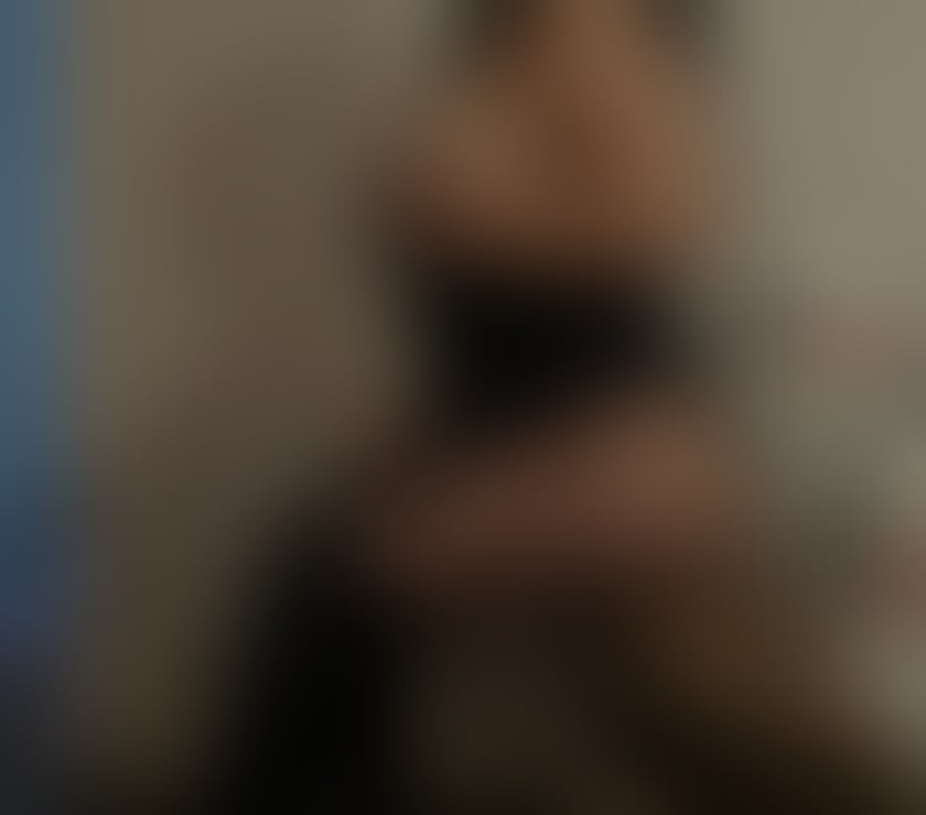 Escorts West Yorkshire Leeds - Photos for New in town 🥰milf big tits best BJ 🤩