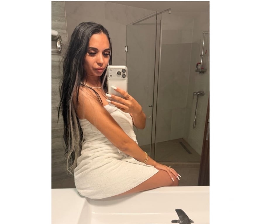 Escorts East London Gants Hill - East London - Photos for NEW NEW 👄LORA BEST GIRL OWO❗️PARTY👄