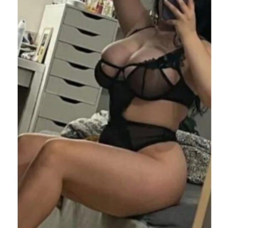 Escorts Somerset Bridgwater - Somerset - Photos for 🎀Roxy the best brunette party incall and outcall✅️