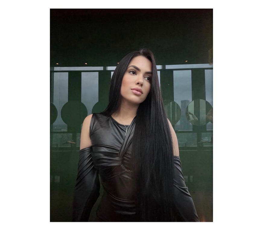 Escorts Hull Hull City Centre - Hull - Photos for 🌶️Bruna🐝Brazilian HOT 🥵Party girl🥂🥳