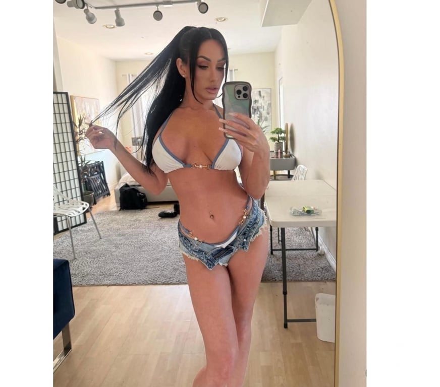 Escorts Essex Brentwood - Photos for CATHARINE READY FOR PARTY