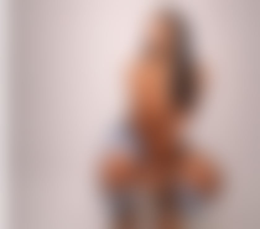 Escorts South Yorkshire Sheffield - Photos for 💕Luna💕Sweet, Friendly & Fun Party Girl💕🎊🎉🎁