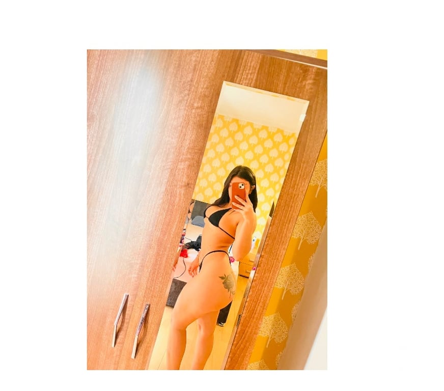 Escorts Bedfordshire Luton - Photos for Available now Schedule your time.