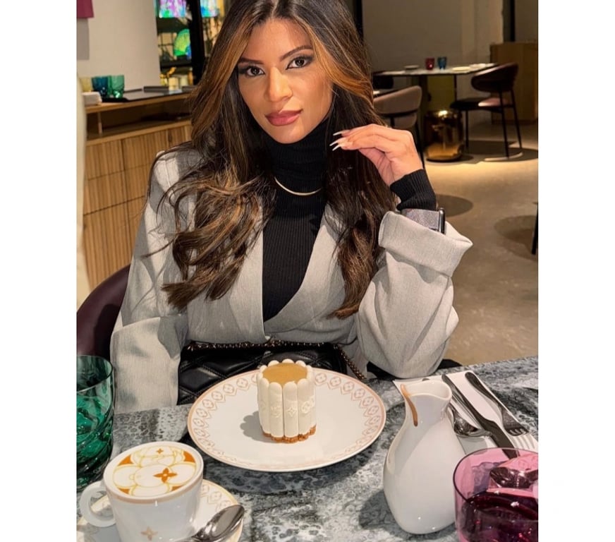 Escorts South West London Sutton - Photos for Yara 🇧🇷 LUXURY PARTY GIRL