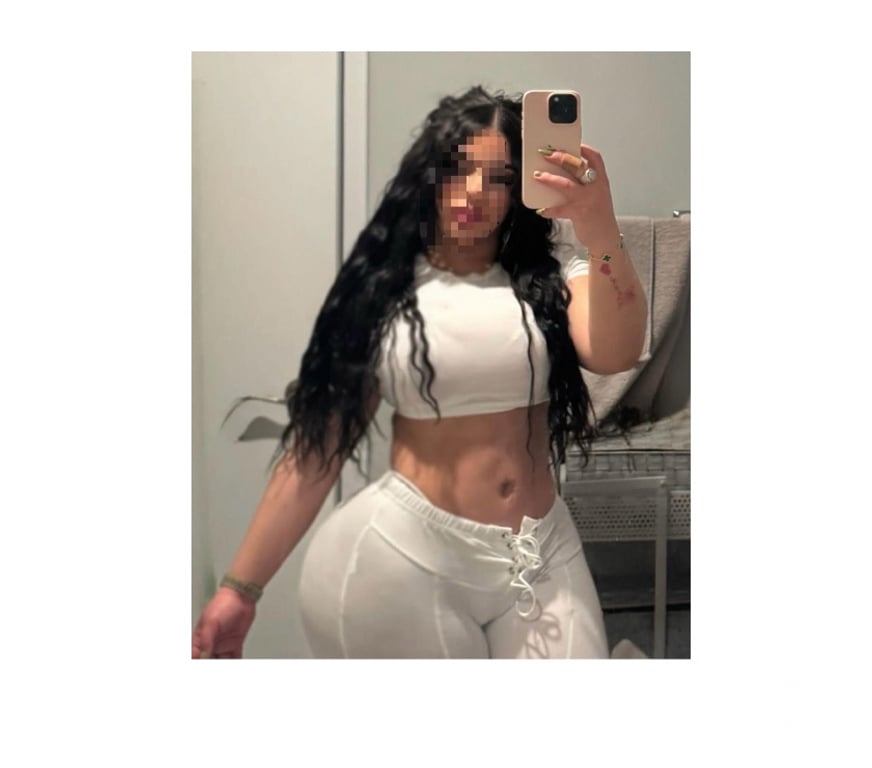 Escorts East London East Ham - East London - Photos for Lili 😘 Sweet Looks, Naughty Smile