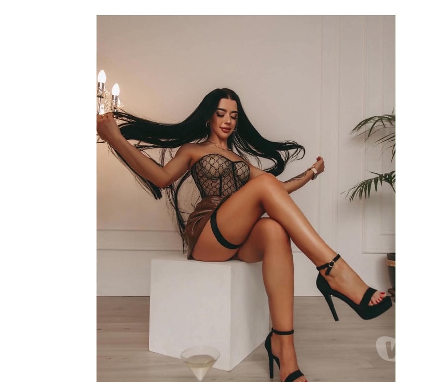 Escorts Essex Maldon - Photos for ✨ A Touch of Czech Elegance & Irresistible Charm ✨