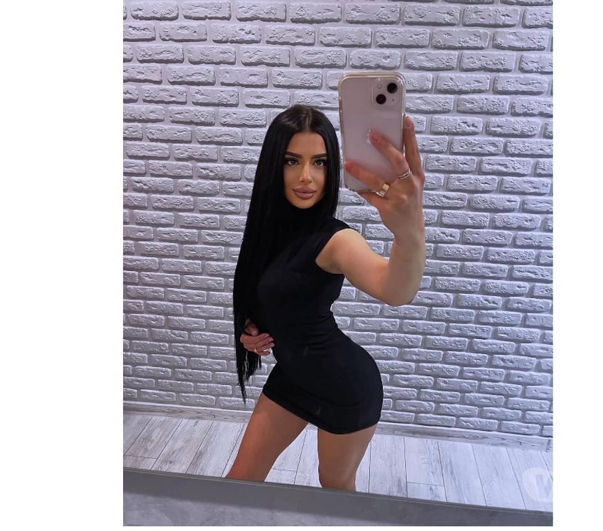 Escorts Essex Epping Forest - Photos for ✨ A Touch of Czech Elegance & Irresistible Charm