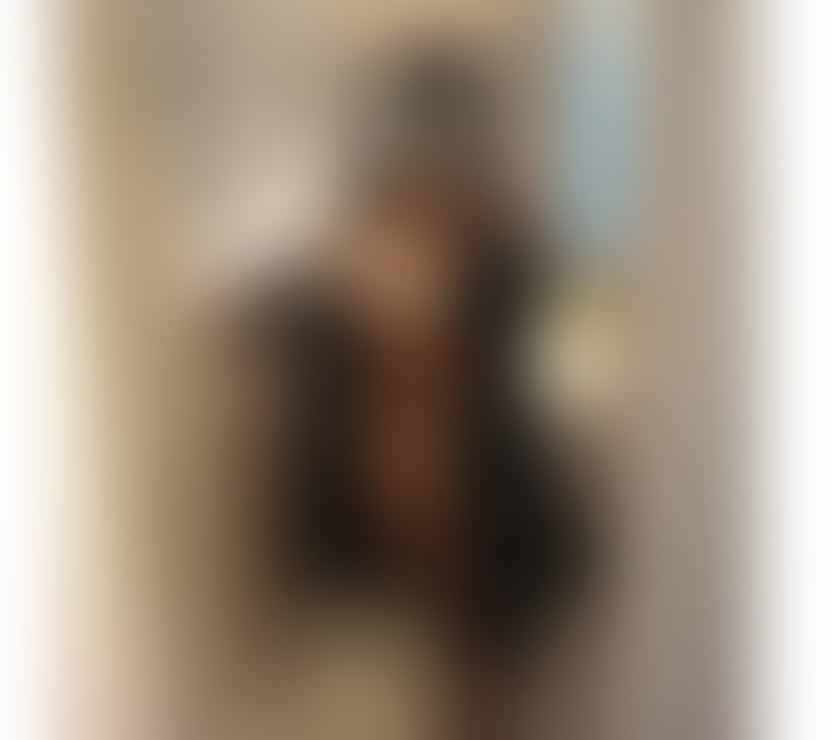Escorts West Sussex Crawley - Photos for Ebony EMILY from Canada visiting GATWICK