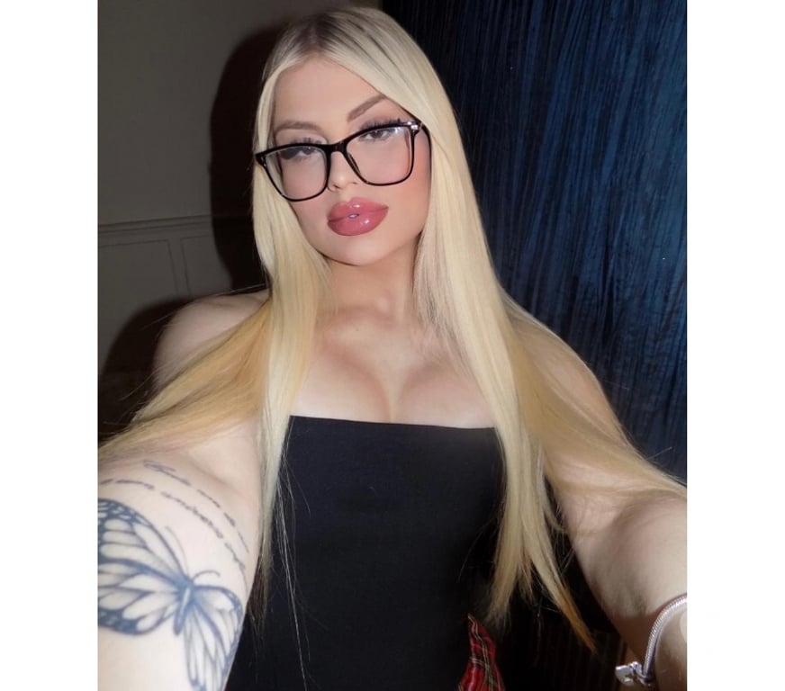 Escorts Leicestershire Leicester - Photos for BIA💋PARTY ON 🥳 NeW In Town 💜🥂😇🤗