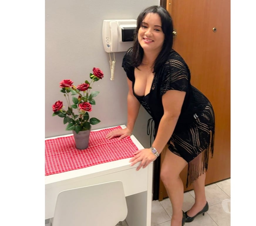Escorts Perth and Kinross Perth - Perth and Kinross - Photos for Marina new in town! Stunning curvy first time!
