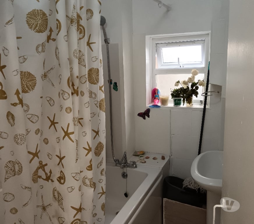 room to let East London Upton Park - East London - Photos for large single room to let @E13 ALL BILLS INCLUSIVE avail now