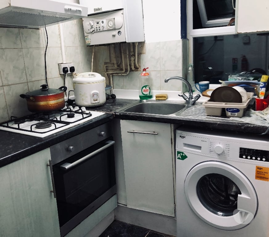 room to let East London Upton Park - East London - Photos for large single room to let @E13 ALL BILLS INCLUSIVE avail now