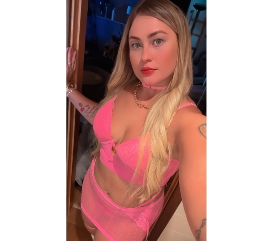 Escorts South East London Lewisham - Photos for Sarah Blonde with blue eyes ❤️❤️❤️