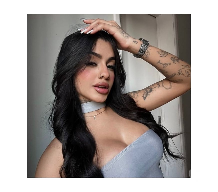 Escorts South West London Clapham Junction Station - South West London - Photos for MIA HOT 🔥 GFE💥 PARTY💥 NAUGHTY💥