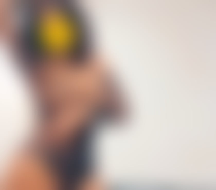 Escorts North London Enfield - Photos for Sexy👅 Colombian👠party👠 girl new in town👄
