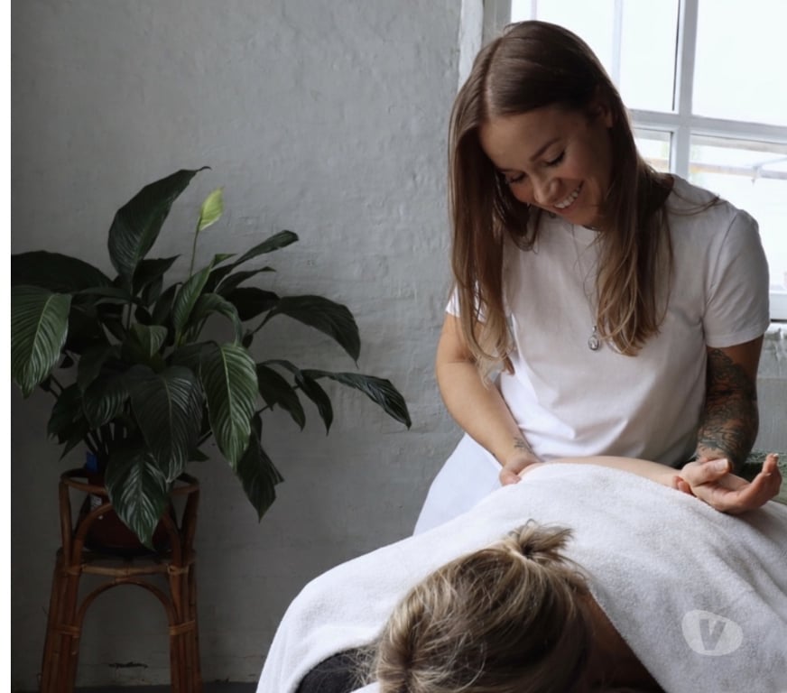 Full body massage West Yorkshire Bradford - Photos for Each session delivered in a tranquil