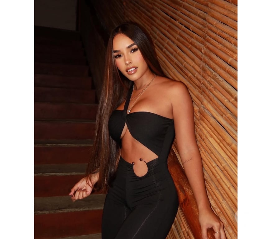 Escorts Oxfordshire Oxford - Photos for 🩷🍭SWEET PARTY ANGEL🌺🩷AVLB till late🫦