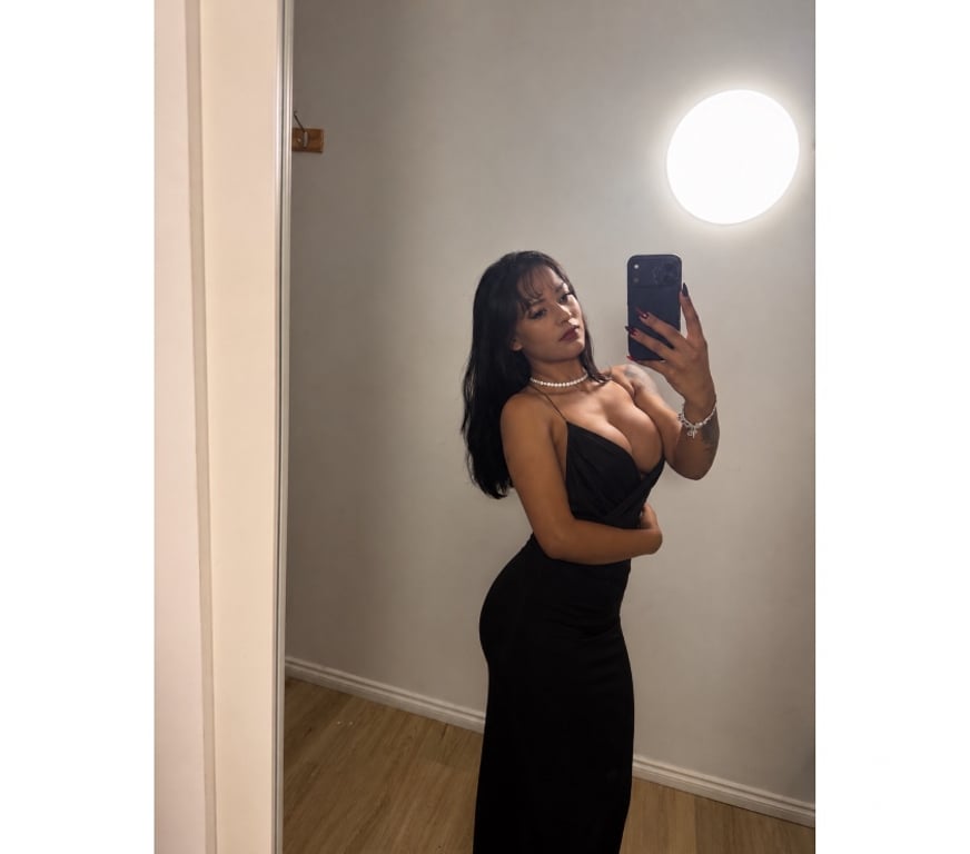 Escorts Ealing Greenford - Ealing - Photos for Kelly 🤤 💋 Brazilian Brunette