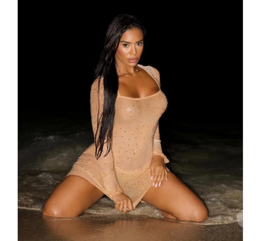 Escorts Essex Brentwood - Photos for 🔥 MELL HOT BRAZILIAN • BIG BOOM • OUTCALL ONLY