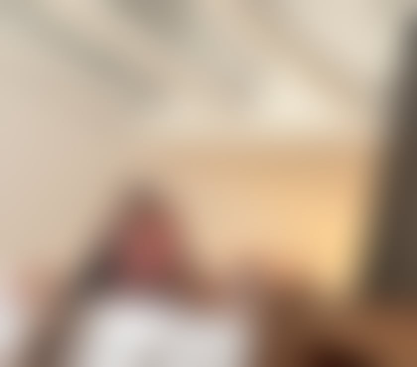 Escorts East London Canary Wharf - East London - Photos for Blonde party Brazil