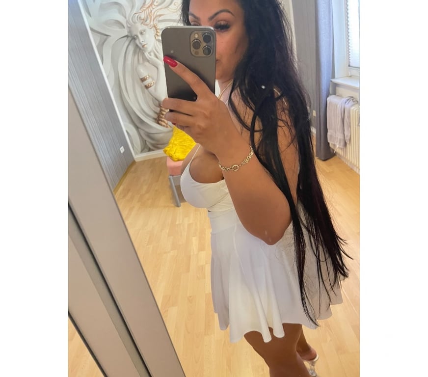 Escorts North West London Colindale - North West London - Photos for Sexy busty Naomi in the area💕 NEW💕owo💕