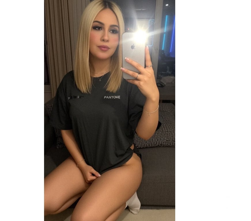 Escorts Aberdeen Aberdeen City Centre - Aberdeen - Photos for ANNE 19y🩷Blondie Bombshell⭐️BACK IN ABERDEEN ✅