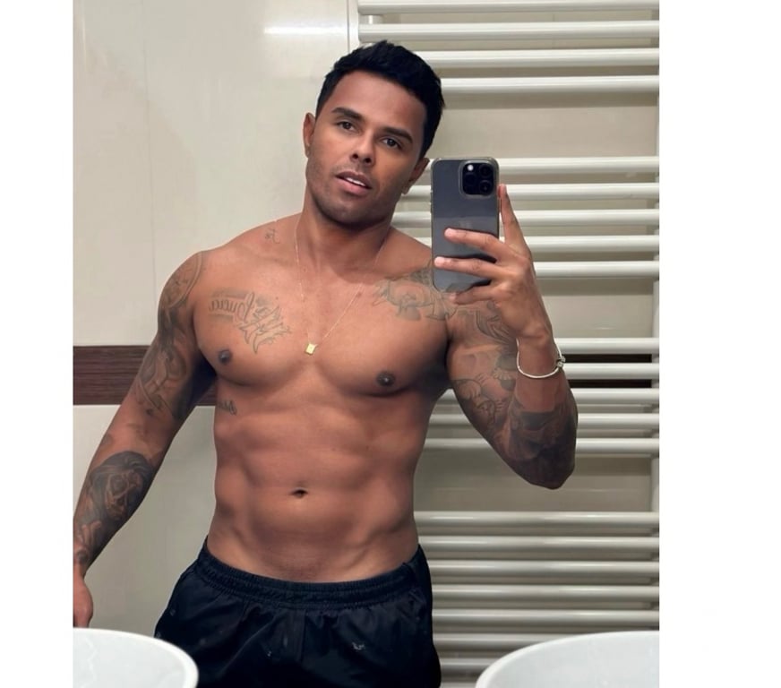  Gay massage Devon Plymouth - Photos for Leonardo Brazilian full service
