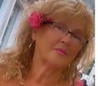 Mature masseus Yolanda Poland
