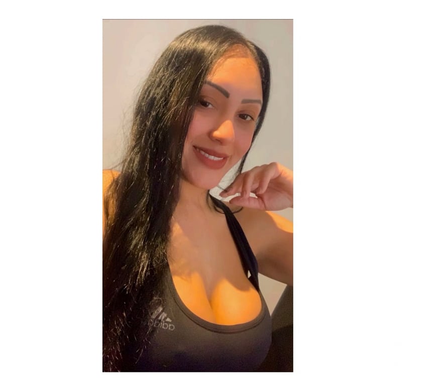 Escorts Barking and Dagenham Barking - Barking and Dagenham - Photos for ✨ ISSA ✨ Natural Charm & Good Company