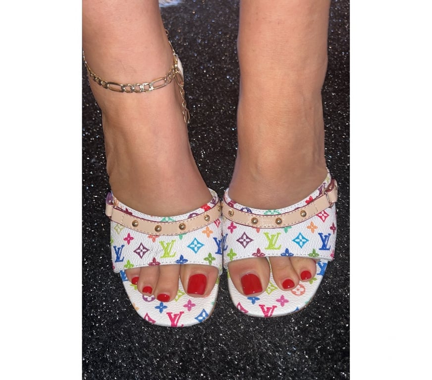 Escorts North London Edmondton Green Station - North London - Photos for FEET FETISH 🦶FEET WORSHIP 🦶🦶❤️