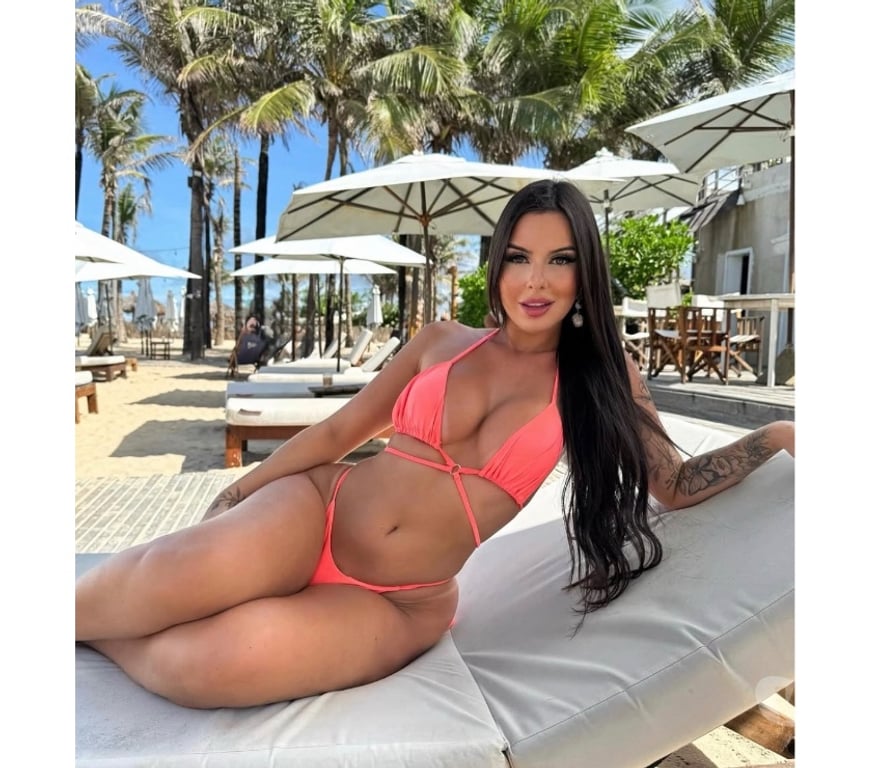 Escorts South West London Earlsfield - South West London - Photos for 🔥 HOT BRAZILIAN 🇧🇷 IN SW17 ✨ FROM £40 🌸🦋