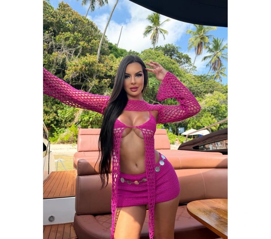 Escorts South West London Earlsfield - South West London - Photos for 🔥 HOT BRAZILIAN 🇧🇷 IN SW17 ✨ FROM £40 🌸🦋
