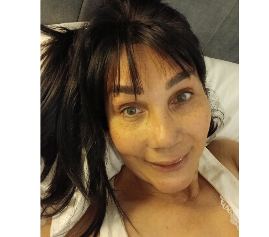 Escorts South West London Kew Gardens Station - South West London - Photos for Mature delight for you