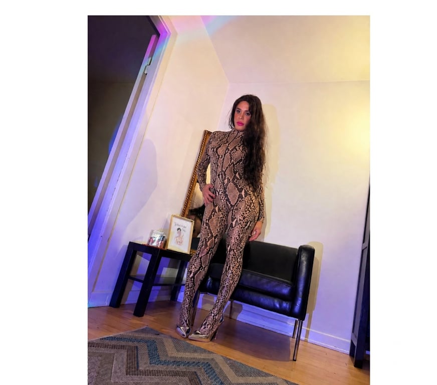Trans Escorts South East London Croydon - Photos for DOMINICAN TS GIRL CROYDON📍5’5 TALL,XXL SURPRISE,BBL ASS