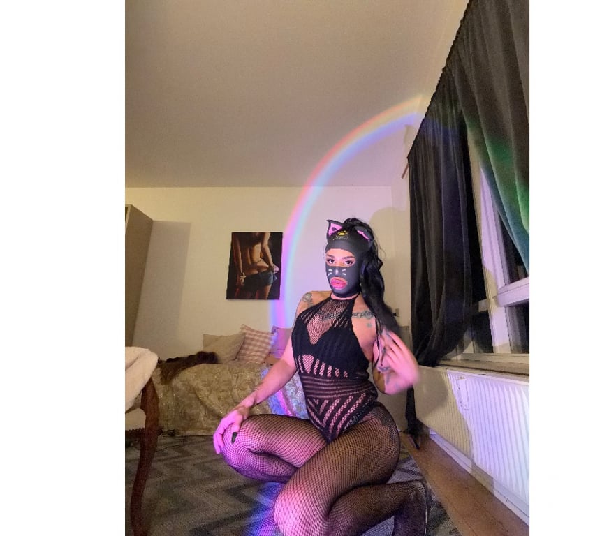 Trans Escorts South East London Croydon - Photos for DOMINICAN TS GIRL CROYDON📍5’5 TALL,XXL SURPRISE,BBL ASS