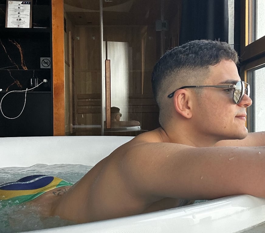  Gay massage West Midlands Coventry - Photos for THEO XL FEW DAYS COVENTRY
