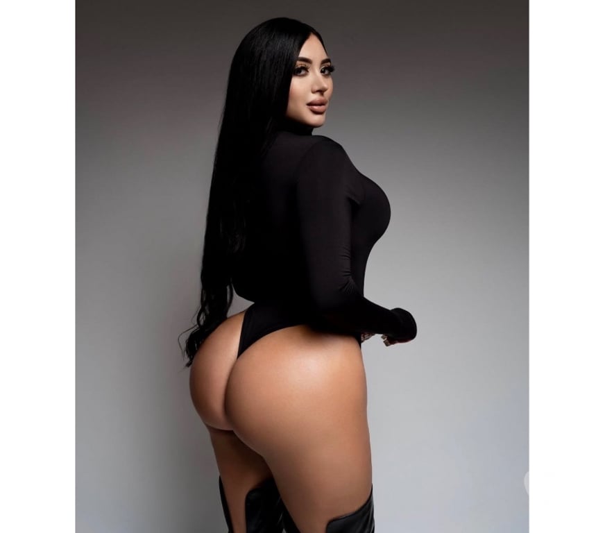 Escorts Hertfordshire Watford - Photos for 🍑SEXY BRAZILIAN🍑HOT BABY💋WATFORD WD18✨