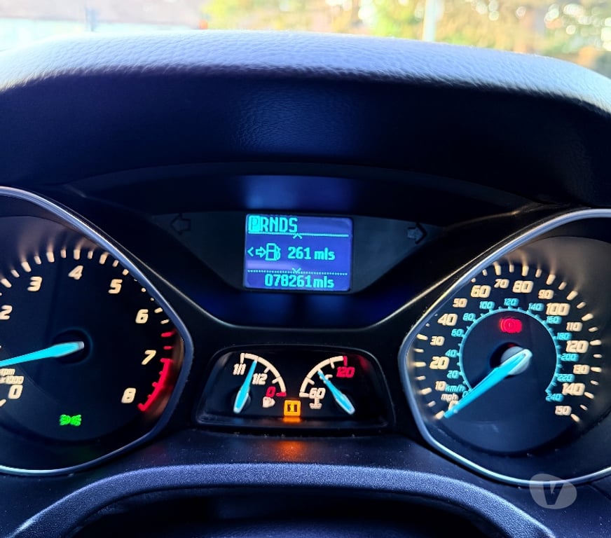 used cars for sale South West London Sutton - Photos for 2014 Ford focus 1.6L petrol automatic ulez free